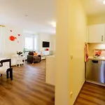 Haus Am Mühlenweg Iv - Sonnige Und Moderne Apartamento Bad Wörishofen